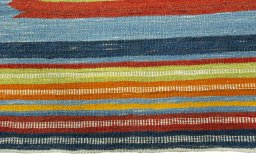 Central medallion detail of New Kilim Sofre rug from Turkey