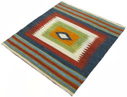 Corner detail of New Kilim Sofre rug showing border pattern and Wool pile