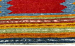 Central medallion detail of New Kilim Sofre rug from Turkey