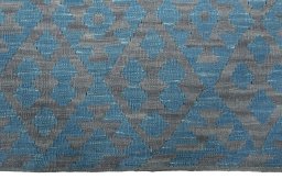 Central medallion detail of New Kilim Sofre rug from Turkey