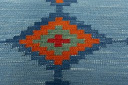 Backside of handmade New Kilim Sofre rug showing knot structure and weave density