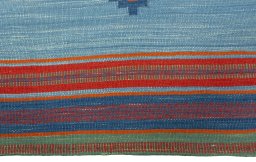Central medallion detail of New Kilim Sofre rug from Turkey