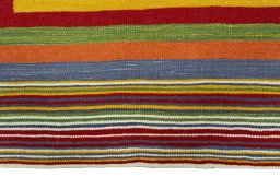 Central medallion detail of New Kilim Sofre rug from Turkey