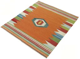 Corner detail of New Kilim Sofre rug showing border pattern and Wool pile