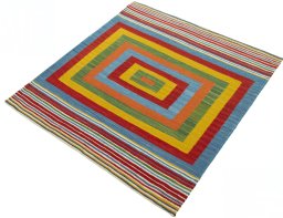 Corner detail of New Kilim Sofre rug showing border pattern and Wool pile