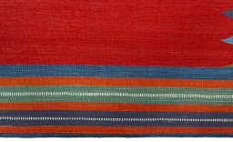 Central medallion detail of New Kilim Sofre rug from Turkey