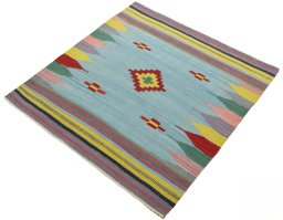 Corner detail of New Kilim Sofre rug showing border pattern and Wool pile