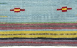 Central medallion detail of New Kilim Sofre rug from Turkey
