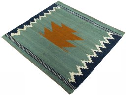 Corner detail of New Kilim Sofre rug showing border pattern and Wool pile