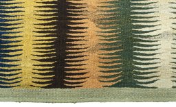 Central medallion detail of New Kilim Sofre rug from Turkey