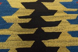 Backside of handmade New Kilim Sofre rug showing knot structure and weave density