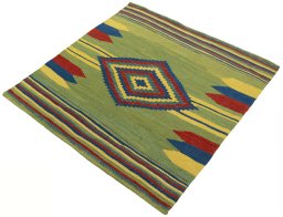 Corner detail of New Kilim Sofre rug showing border pattern and Wool pile
