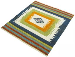 Corner detail of New Kilim Sofre rug showing border pattern and Wool pile