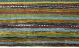 Central medallion detail of New Kilim Sofre rug from Turkey