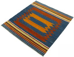 Corner detail of New Kilim Sofre rug showing border pattern and Wool pile