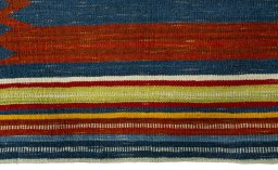 Central medallion detail of New Kilim Sofre rug from Turkey