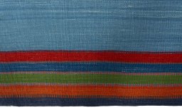 Central medallion detail of New Kilim Sofre rug from Turkey