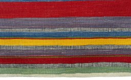 Central medallion detail of New Kilim Sofre rug from Turkey