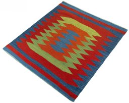 Corner detail of New Kilim Sofre rug showing border pattern and Wool pile