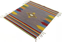 Corner detail of New Kilim Sofre rug showing border pattern and Wool pile