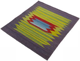 Corner detail of New Kilim Sofre rug showing border pattern and Wool pile
