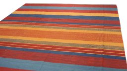 Surface texture of New Modern Design rug with natural Wool and intricate pattern