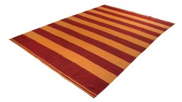 Corner detail of New Modern Design rug showing border pattern and Wool pile