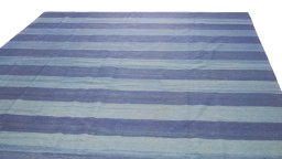 Surface texture of New Modern Design rug with natural Wool and intricate pattern