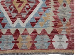 Close-up detail of New Modern Design rug from Pakistan showing Wool weave