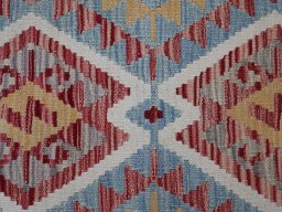 Central medallion detail of New Modern Design rug from Pakistan