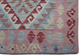 Close-up detail of New Modern Design rug from Pakistan showing Wool weave