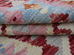 Close-up detail of New Modern Design rug from Pakistan showing Wool weave