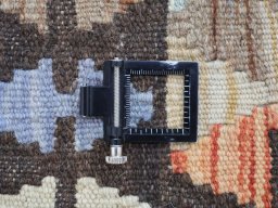 Corner detail of New Modern Design rug showing border pattern and Wool pile