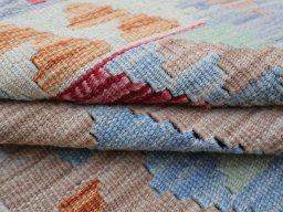 Close-up detail of New Modern Design rug from Pakistan showing Wool weave