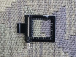 Corner detail of New Modern Design rug showing border pattern and Wool pile