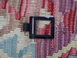 Corner detail of New Modern Design rug showing border pattern and Wool pile