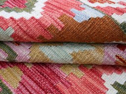 Close-up detail of New Modern Design rug from Pakistan showing Wool weave