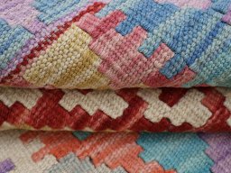 Close-up detail of New Modern Design rug from Pakistan showing Wool weave