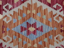 Central medallion detail of New Modern Design rug from Pakistan