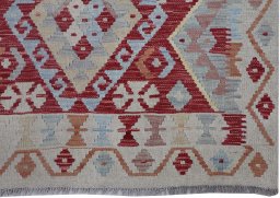 Close-up detail of New Modern Design rug from Pakistan showing Wool weave