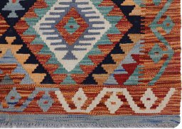 Close-up detail of New Modern Design rug from Pakistan showing Wool weave