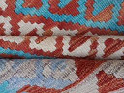 Close-up detail of New Modern Design rug from Pakistan showing Wool weave