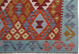 Close-up detail of New Modern Design rug from Pakistan showing Wool weave
