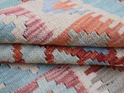 Close-up detail of New Modern Design rug from Pakistan showing Wool weave
