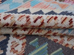 Close-up detail of New Modern Design rug from Pakistan showing Wool weave