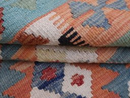 Close-up detail of New Modern Design rug from Pakistan showing Wool weave