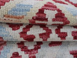 Close-up detail of New Modern Design rug from Pakistan showing Wool weave