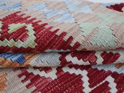 Close-up detail of New Modern Design rug from Pakistan showing Wool weave