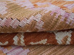 Close-up detail of New Modern Design rug from Pakistan showing Wool weave
