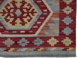 Close-up detail of New Modern Design rug from Pakistan showing Wool weave